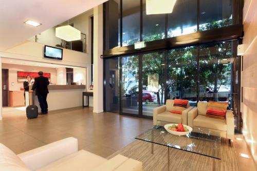quest mascot serviced apartments