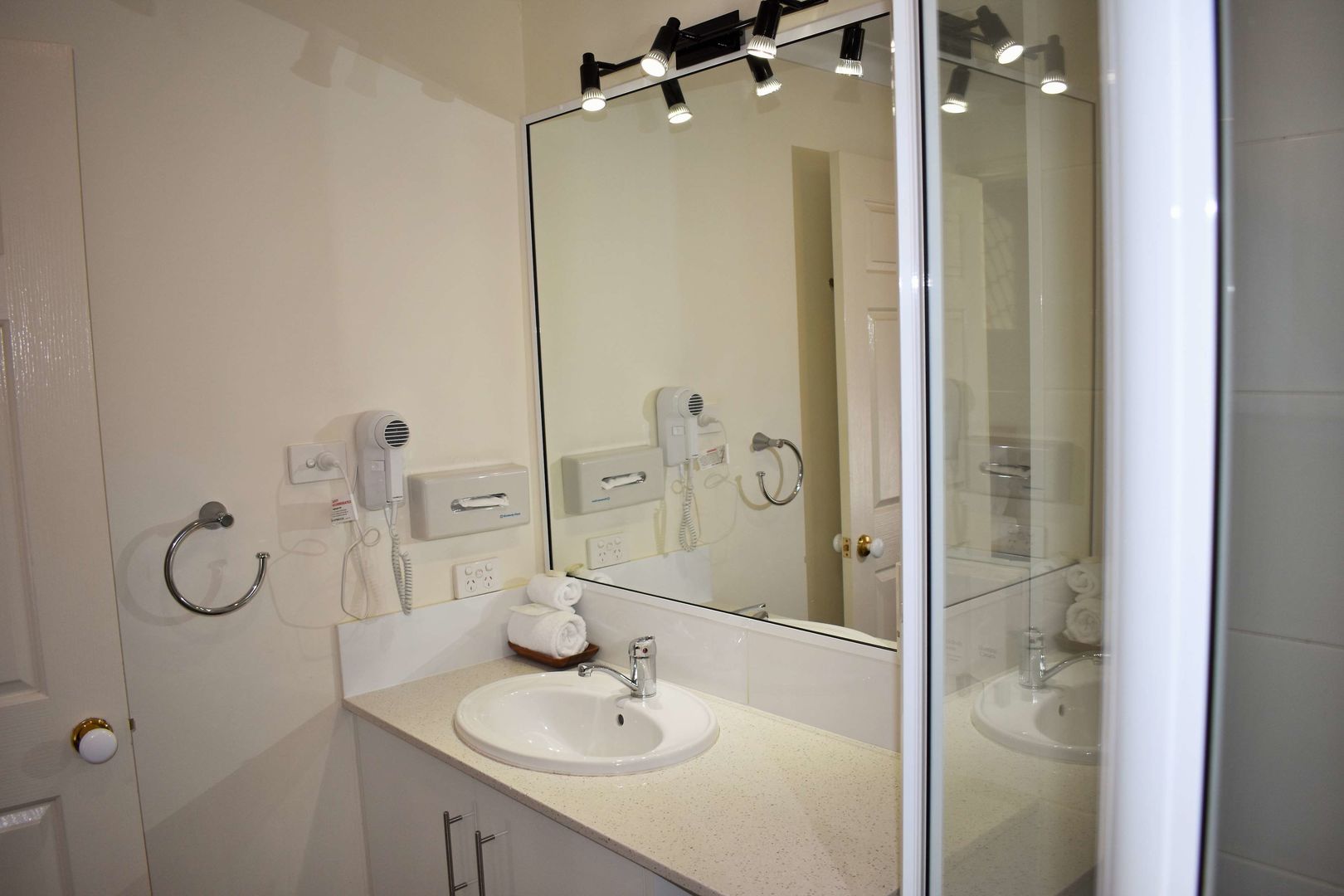 best western tuscany on tor motor inn