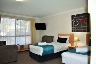 best western tuscany on tor motor inn