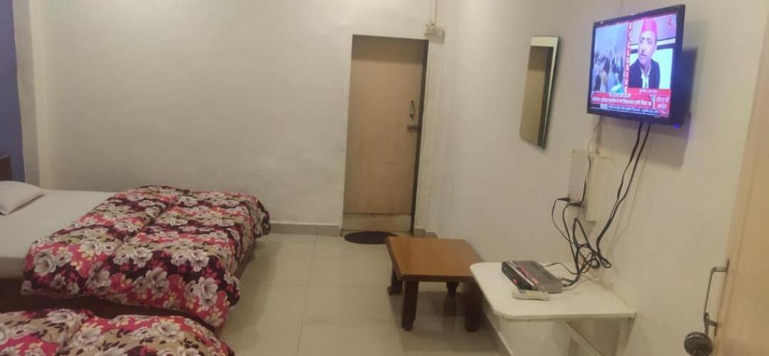 veg park view hotel matheran