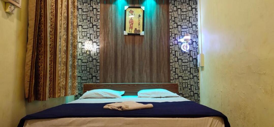 veg park view hotel matheran