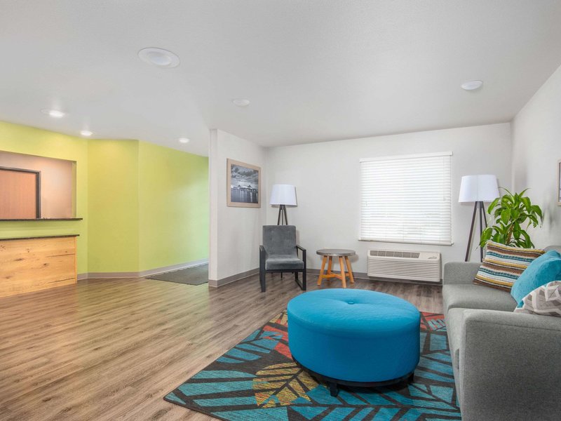 extended stay america select suites orlando south