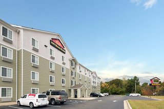Extended Stay America Select Suites - Fayetteville - West,Near Cape Fear Valley Medical Center,3 star