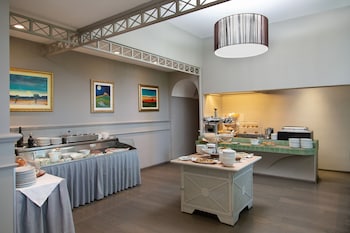 hotel castello di santa vittoria