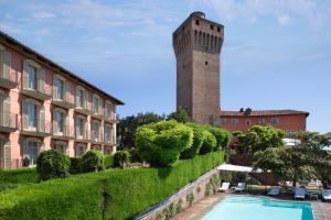 hotel castello di santa vittoria