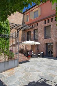 hotel castello di santa vittoria