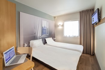 bandb hotel paris malakoff parc des expositions