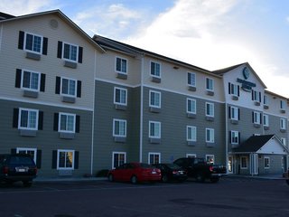 Extended Stay America Select Suites - Colorado Springs - Airport,El Paso County>>Colorado Springs,3 star