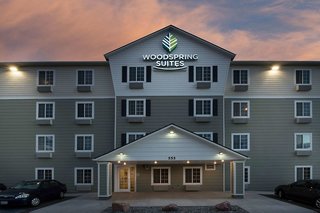 extended stay america select suites colorado springs airport