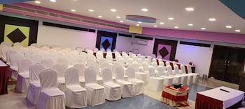 gt grande hotel near us consulate