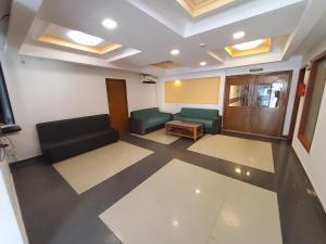 gt grande hotel near us consulate