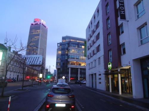 bandb hotel paris saint denis pleyel