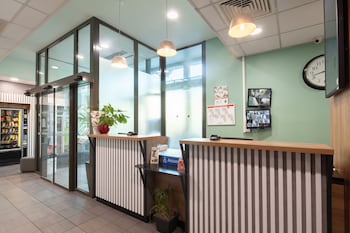 bandb hotel paris saint denis pleyel