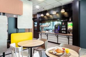 bandb hotel paris saint denis pleyel