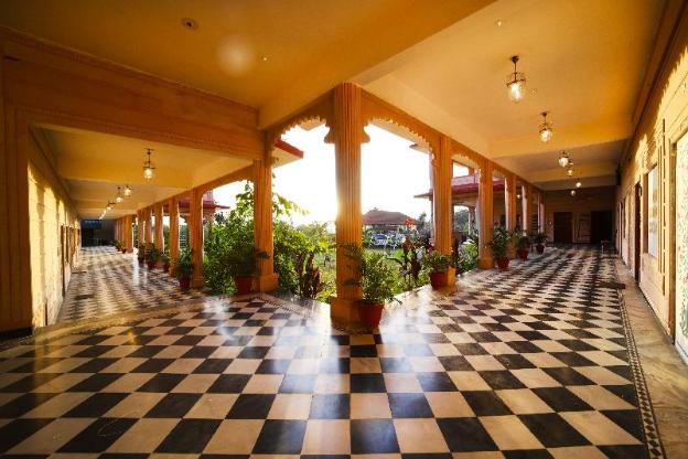 jai niwas palace