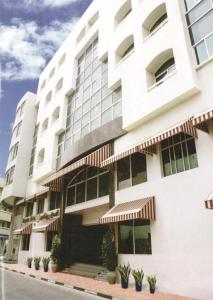 Royalton Hotel,Dubai>>Deira,2 star
