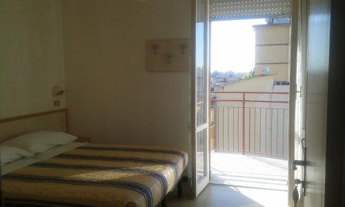 hotel paradiso