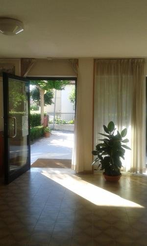 hotel paradiso
