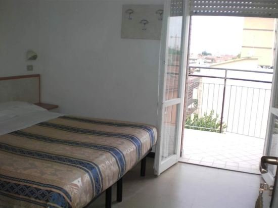 Hotel Paradiso,Rimini>>Riccione,2 star