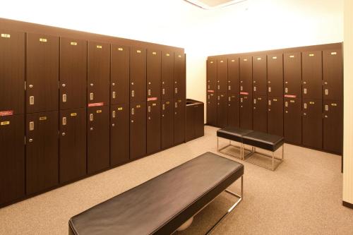 hearts capsule hotel and spa nakasu male only