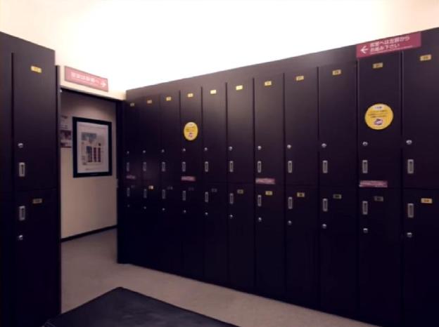 hearts capsule hotel and spa nakasu male only