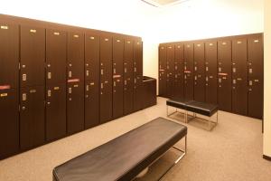 hearts capsule hotel and spa nakasu male only