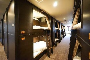 hearts capsule hotel and spa nakasu male only