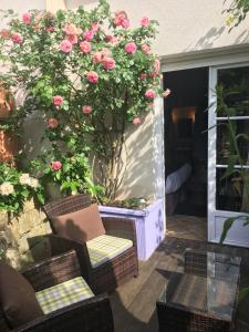 chateaux demeures hotels le cheval noir