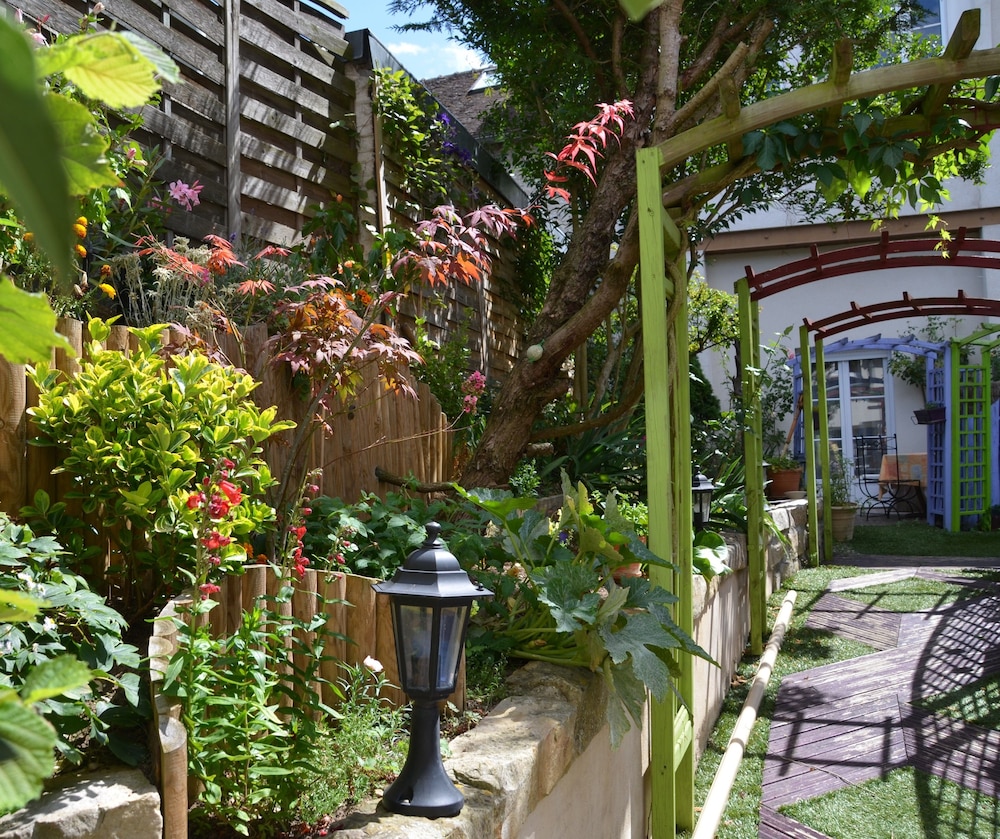 chateaux demeures hotels le cheval noir