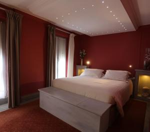 chateaux demeures hotels le cheval noir