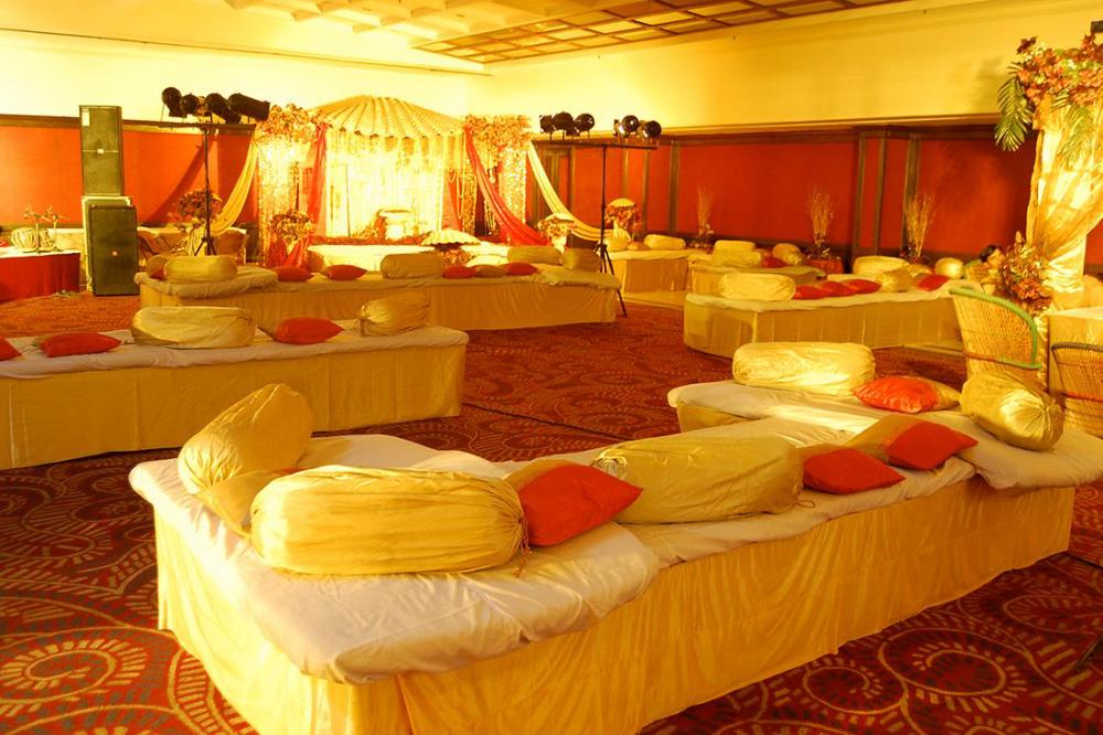 Mk Hotel,Ranjit Avenue,4 star