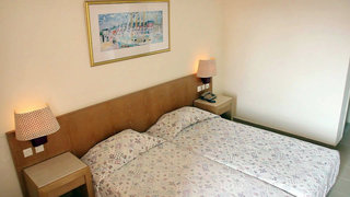 Rethymno Village,Bali>>Adelianos Kampos,3 star