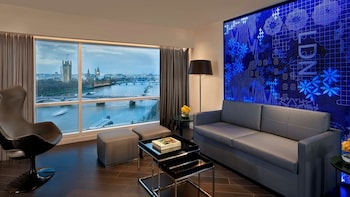 park plaza london riverbank