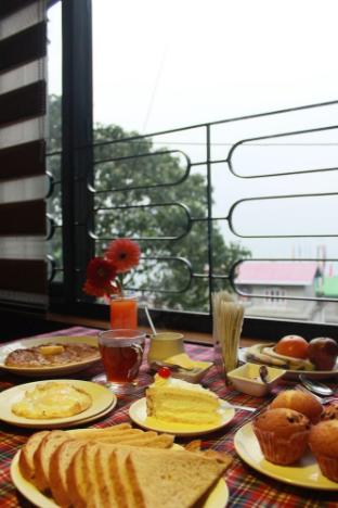 the new castle hotel