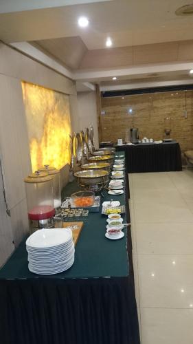 Hotel President Planet,Rajendra Nagar>>Indore,3 star