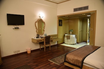 hotel kamal palace