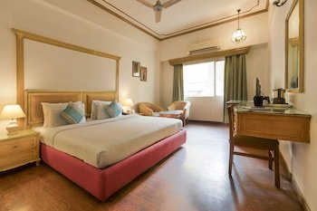 hotel kamal palace