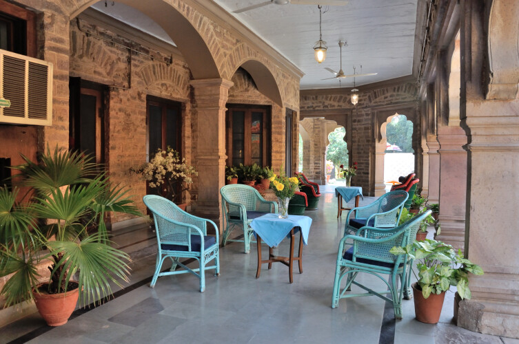 hotel sukhdham kothi