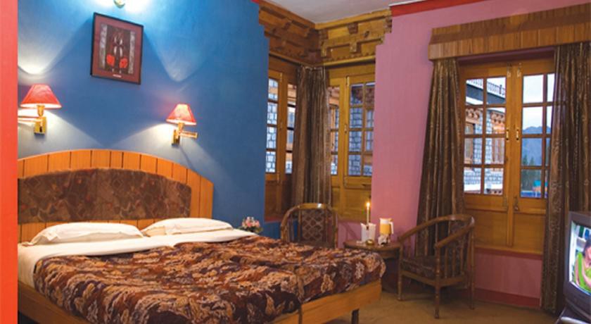 hotel spic n span