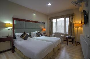 hotel spic n span