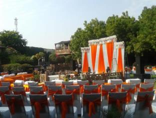 Fort Chanwa,Luni>>Jodhpur,3 star