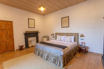seclude shimla taraview