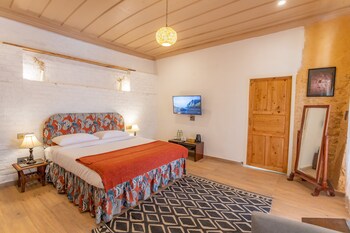 seclude shimla taraview