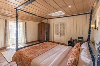seclude shimla taraview