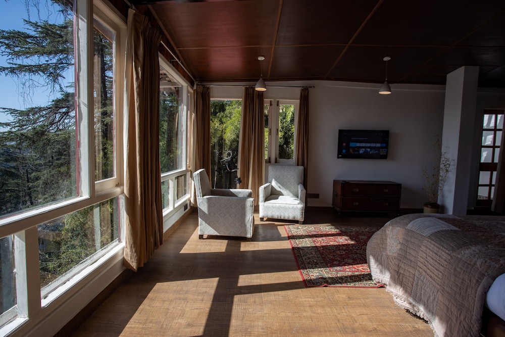 seclude shimla taraview