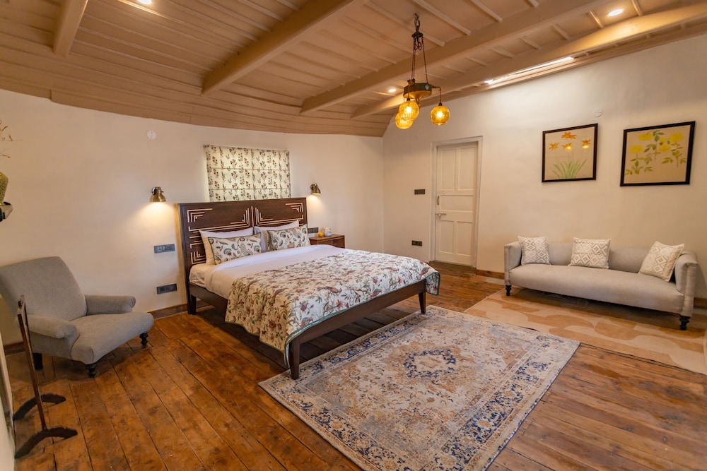 seclude shimla taraview