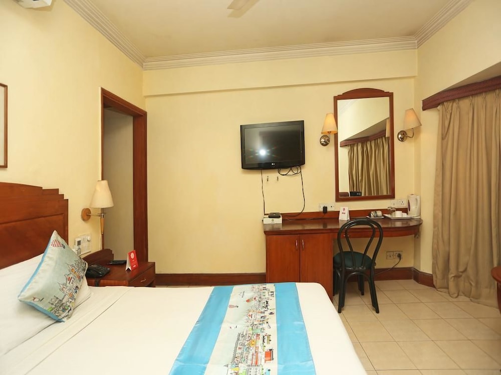 nirulas hotel