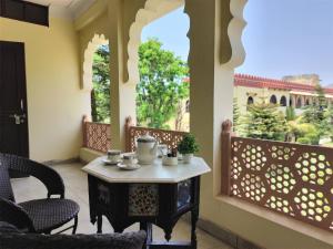 sajjan bagh a heritage resort