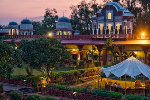 hotel bundelkhand riverside
