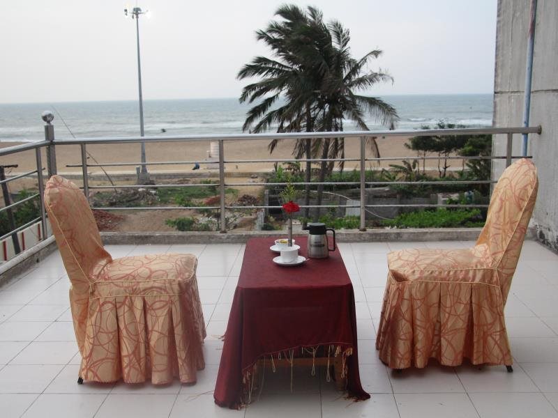 hotel vijoya international